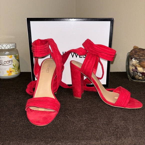 Sexy red sandals with tie; sleek & sassy; cute & comfortable. - Picture 10 of 14